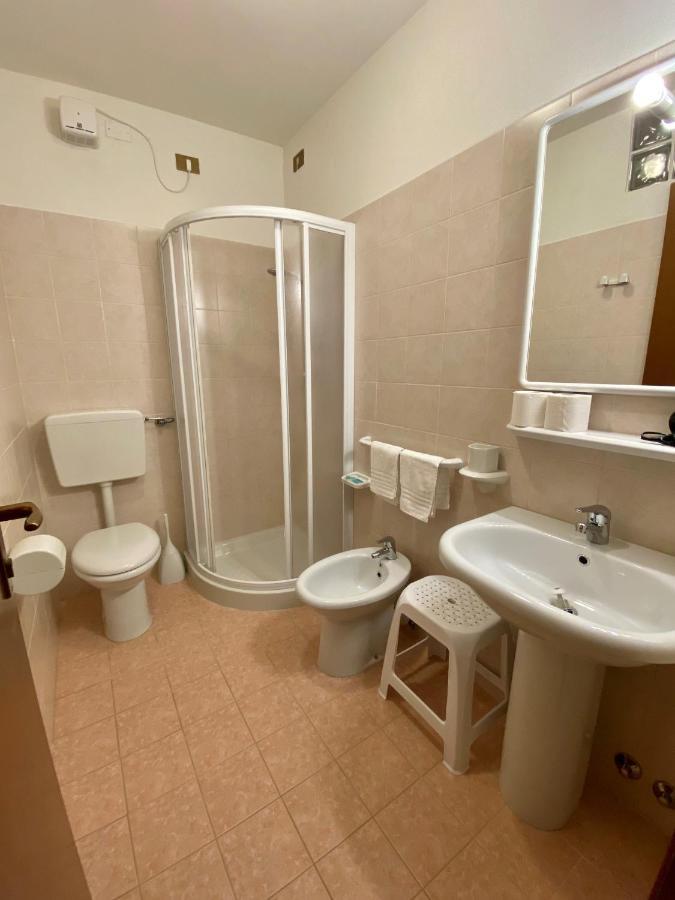 Hotel Rosa Caorle Quarto foto