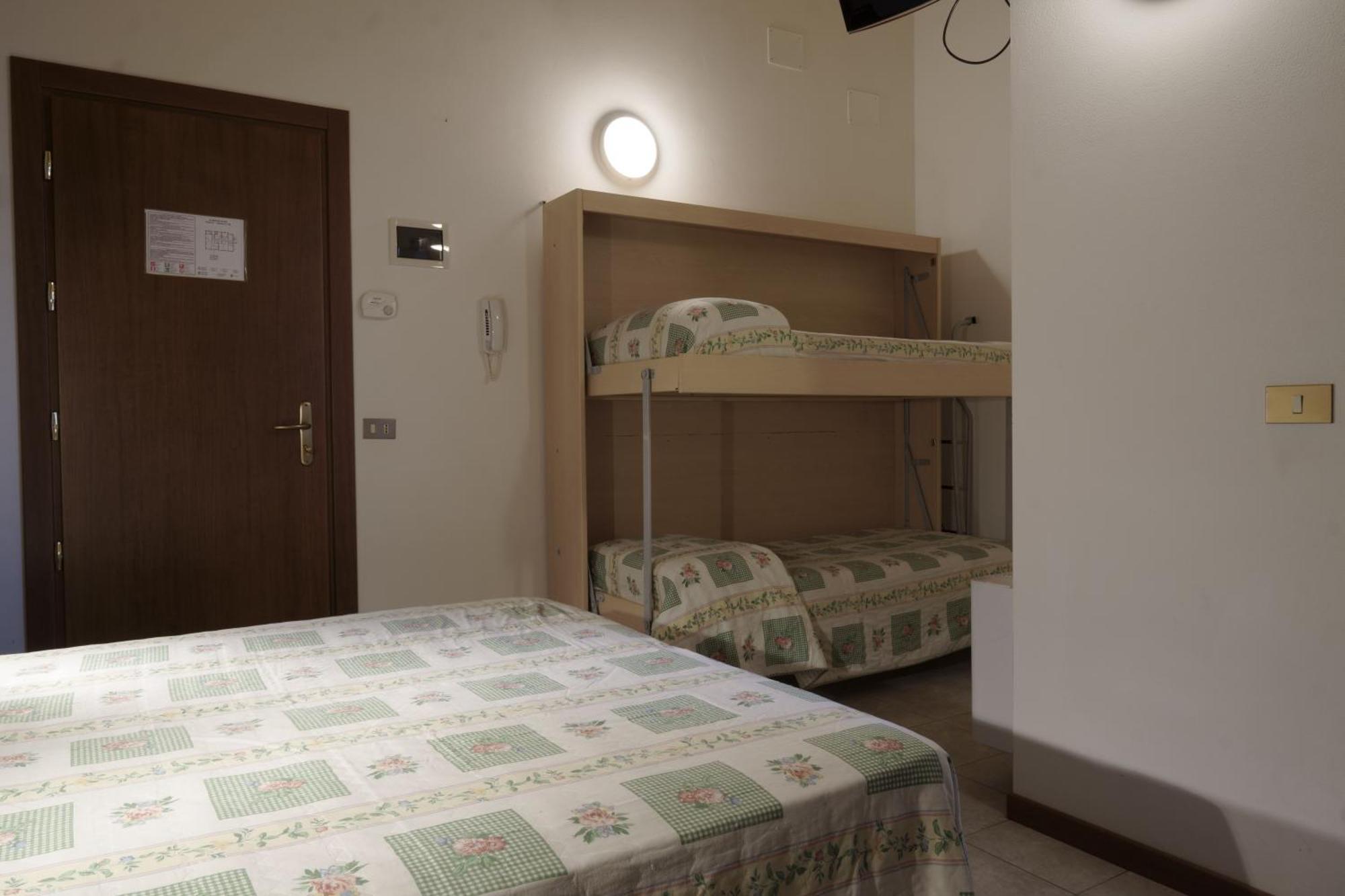 Hotel Rosa Caorle Quarto foto