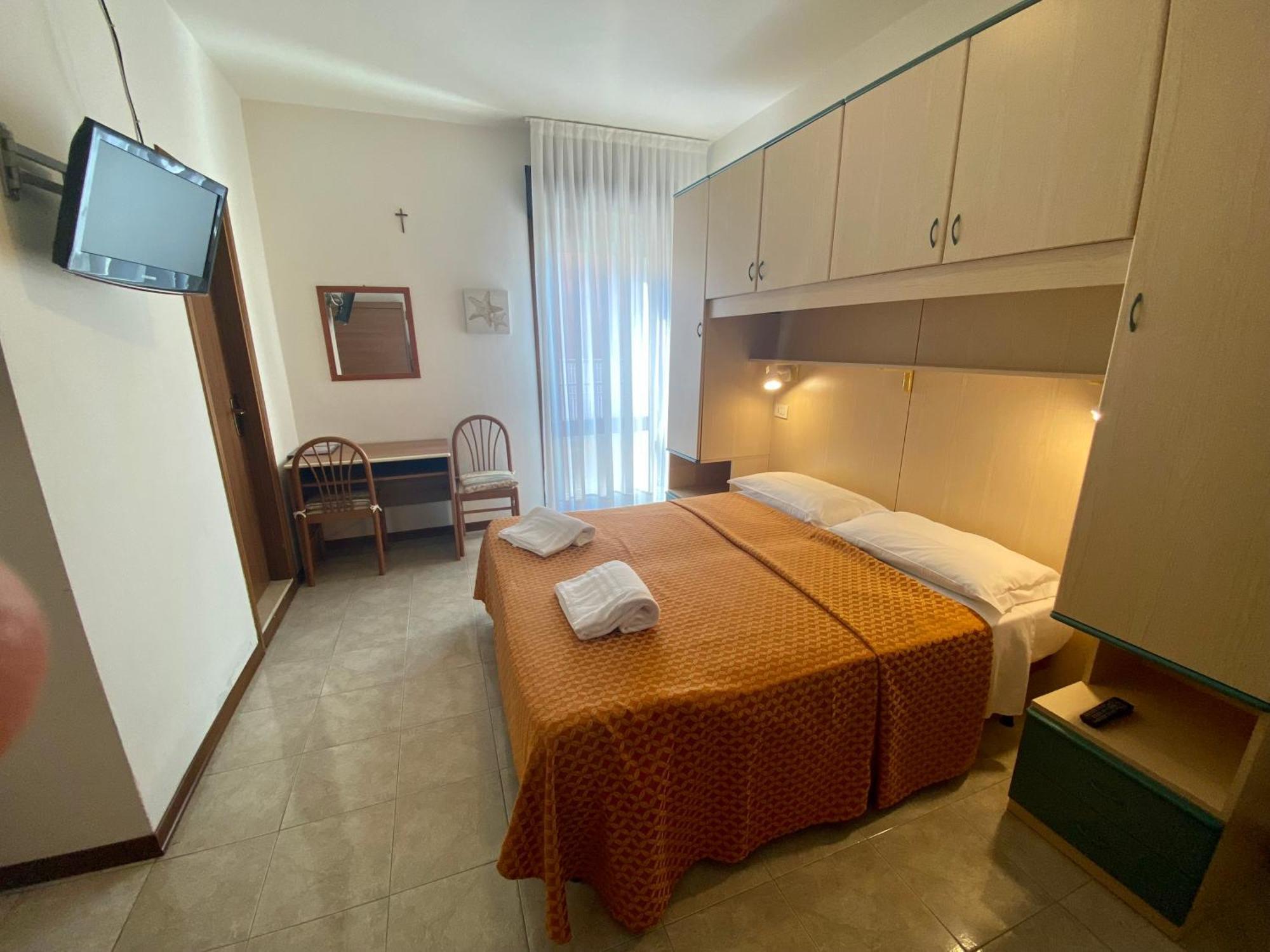 Hotel Rosa Caorle Quarto foto