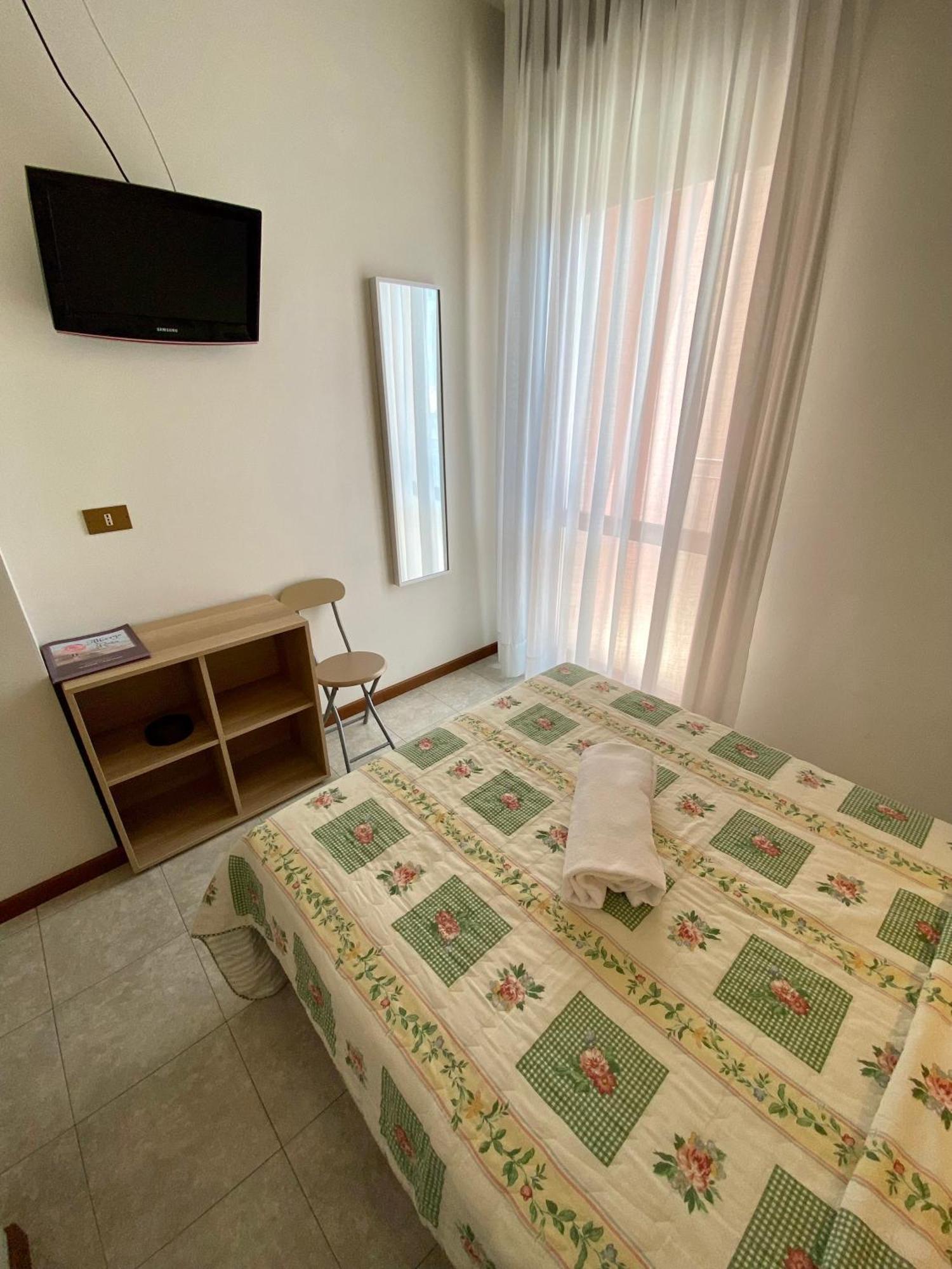 Hotel Rosa Caorle Quarto foto